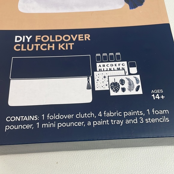 FFF DIY fold over clutch kit - Picture 3 of 3